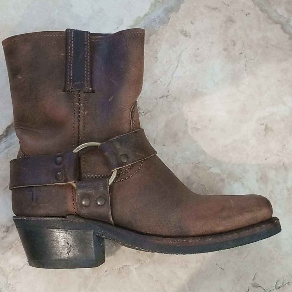 Frye boots size 5.5